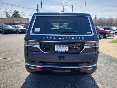 2024 Jeep Grand Wagoneer Base