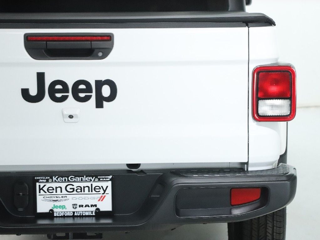 2024 Jeep Gladiator Sport S