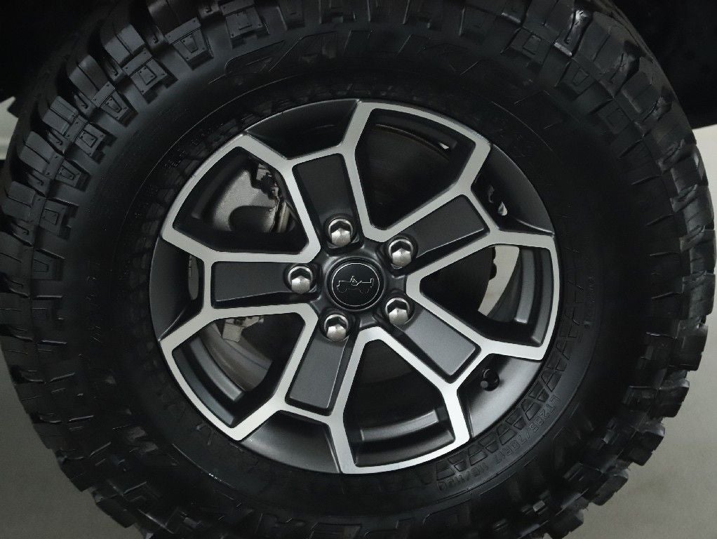 2025 Jeep Gladiator Mojave X