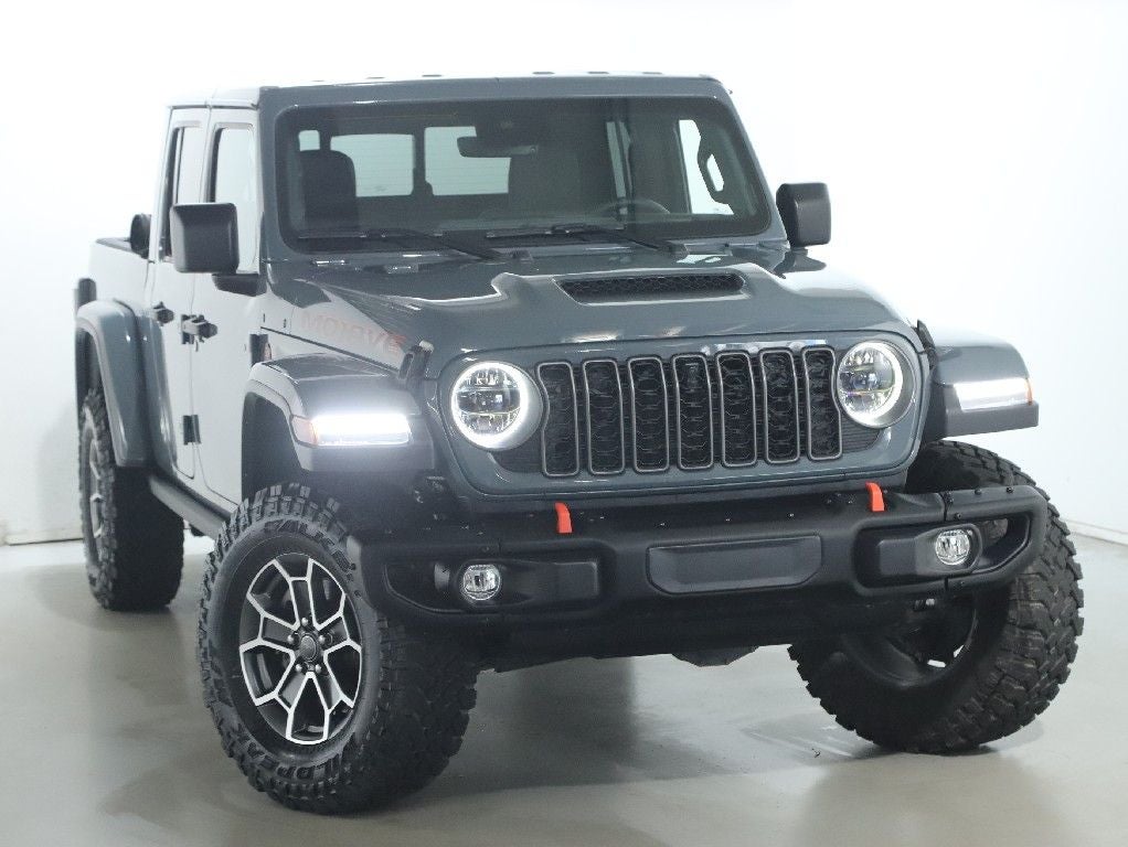 2025 Jeep Gladiator Mojave X