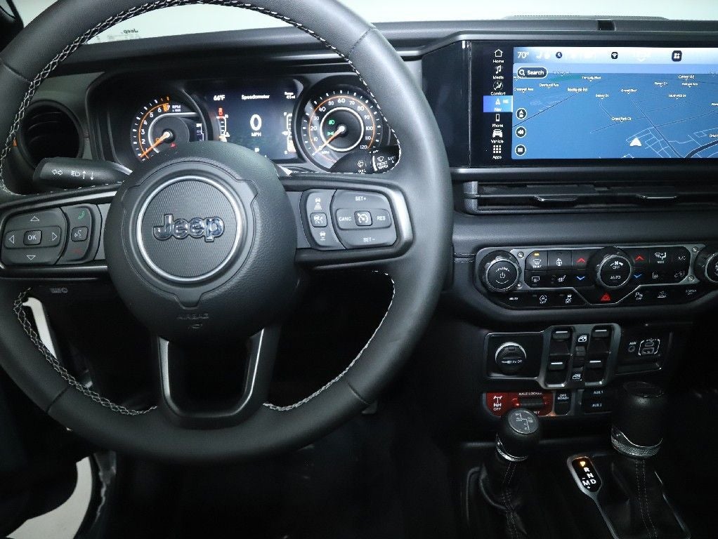 2025 Jeep Gladiator Mojave X