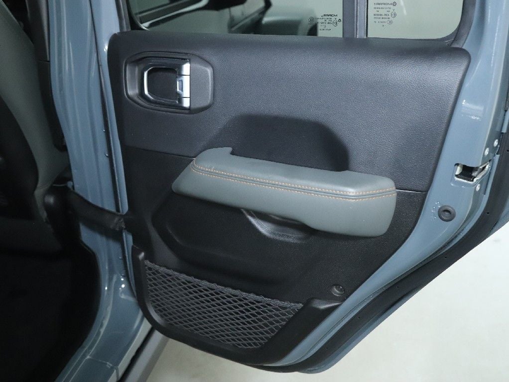 2025 Jeep Gladiator Mojave X