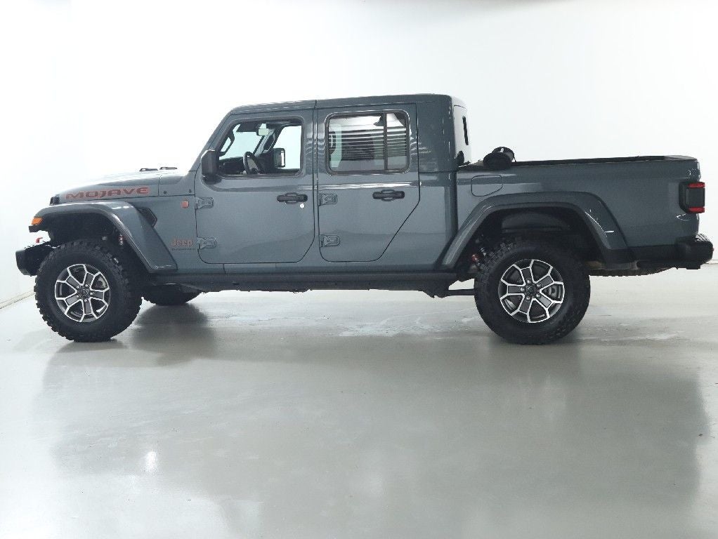 2025 Jeep Gladiator Mojave X