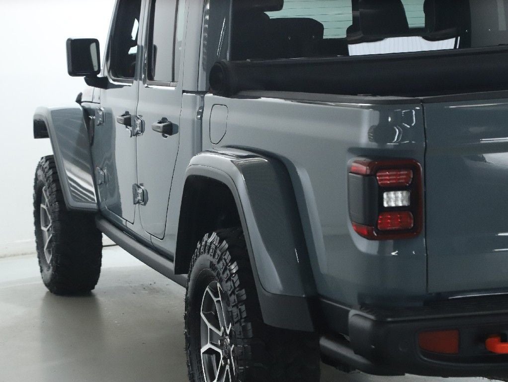 2025 Jeep Gladiator Mojave X