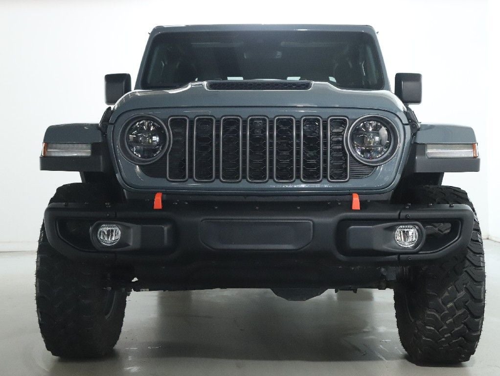 2025 Jeep Gladiator Mojave X