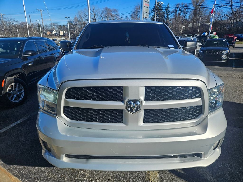 2019 RAM 1500 Classic Express Quad Cab 4x4 6'4' Box