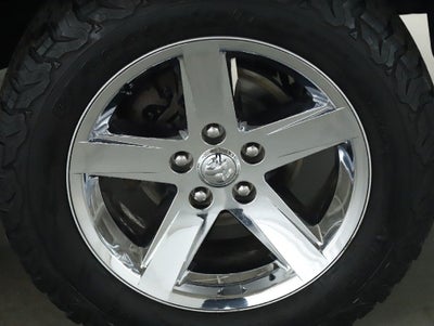 2017 RAM 1500 Express Quad Cab 4x4 6'4' Box