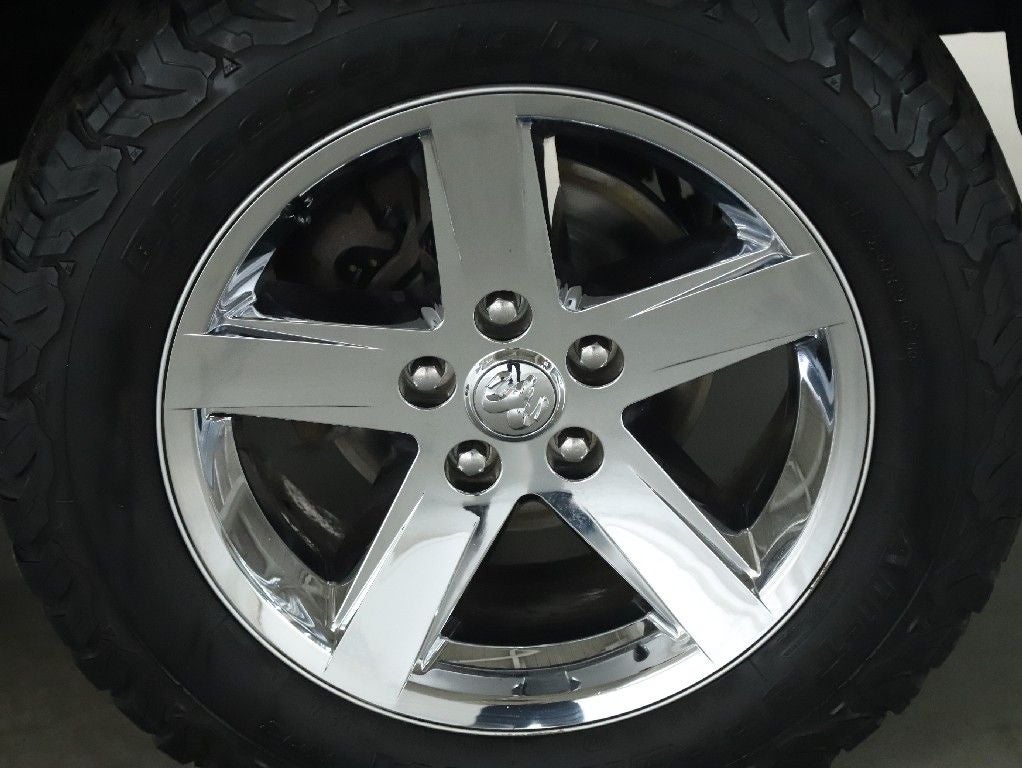 2017 RAM 1500 Express Quad Cab 4x4 6'4' Box