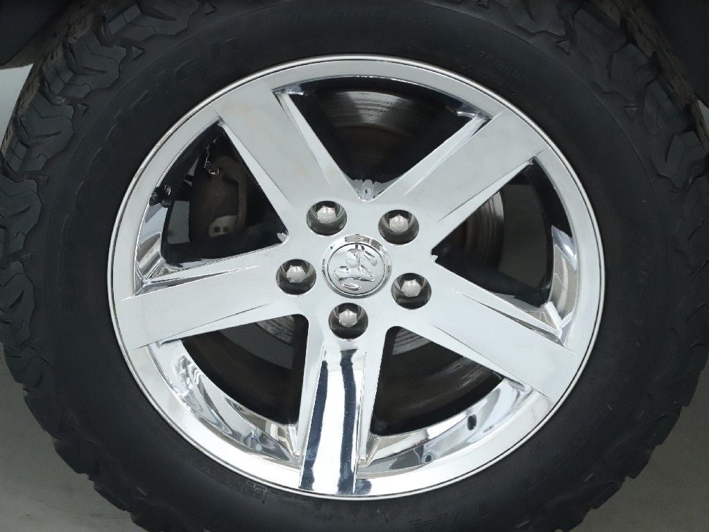 2017 RAM 1500 Express Quad Cab 4x4 6'4' Box