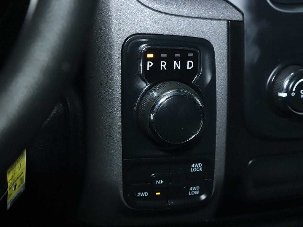 2017 RAM 1500 Express Quad Cab 4x4 6'4' Box