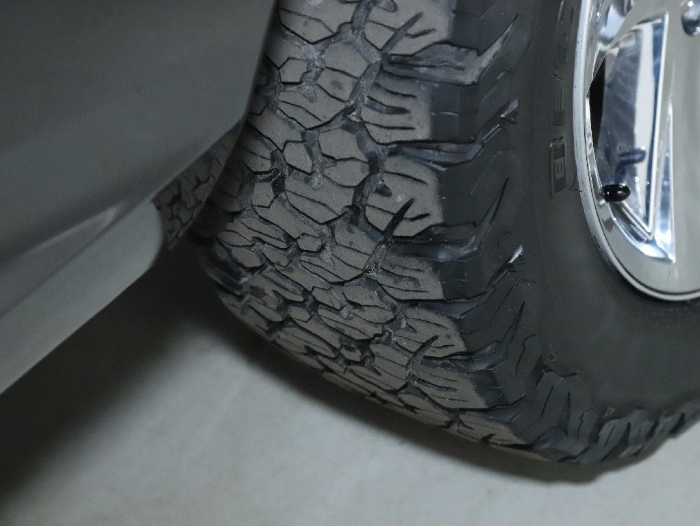 2017 RAM 1500 Express Quad Cab 4x4 6'4' Box