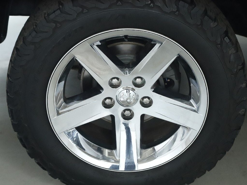 2017 RAM 1500 Express Quad Cab 4x4 6'4' Box