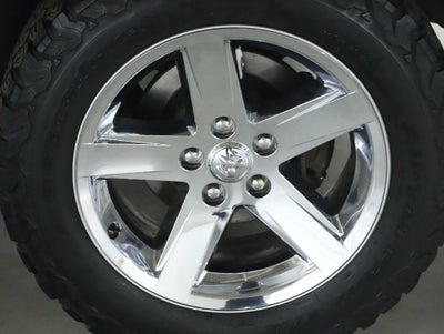 2017 RAM 1500 Express Quad Cab 4x4 6'4' Box