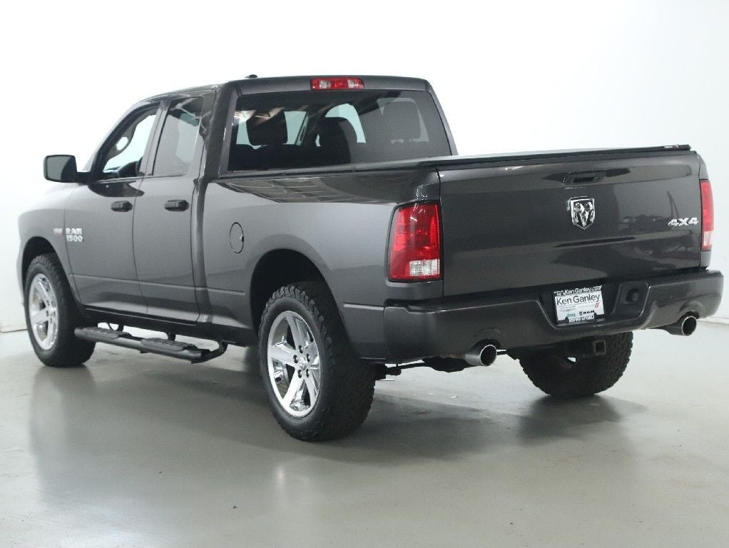 2017 RAM 1500 Express Quad Cab 4x4 6'4' Box