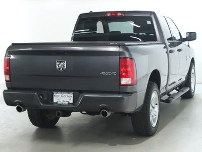 2017 RAM 1500 Express Quad Cab 4x4 6'4' Box