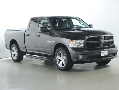 2017 RAM 1500 Express Quad Cab 4x4 6'4' Box