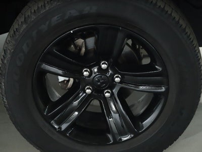 2024 RAM 1500 Classic Warlock Crew Cab 4x4 5'7' Box