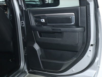 2024 RAM 1500 Classic Warlock Crew Cab 4x4 5'7' Box