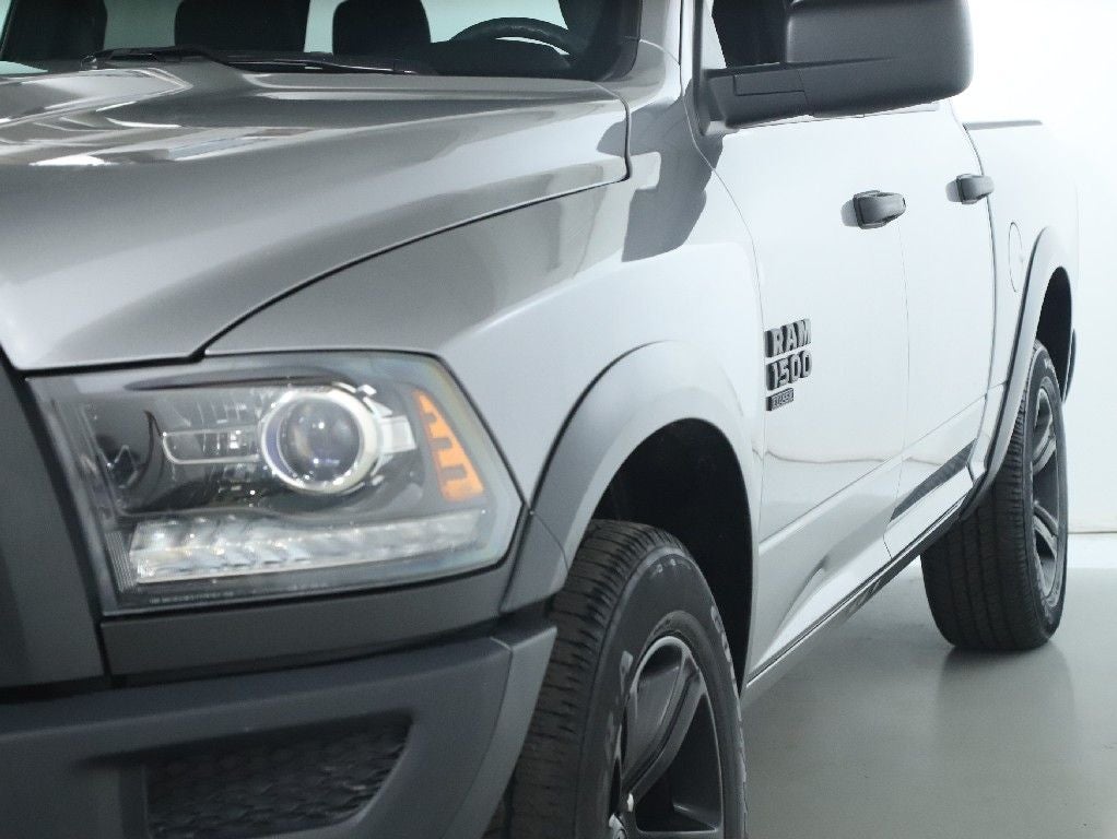 2024 RAM 1500 Classic Warlock Crew Cab 4x4 5'7' Box