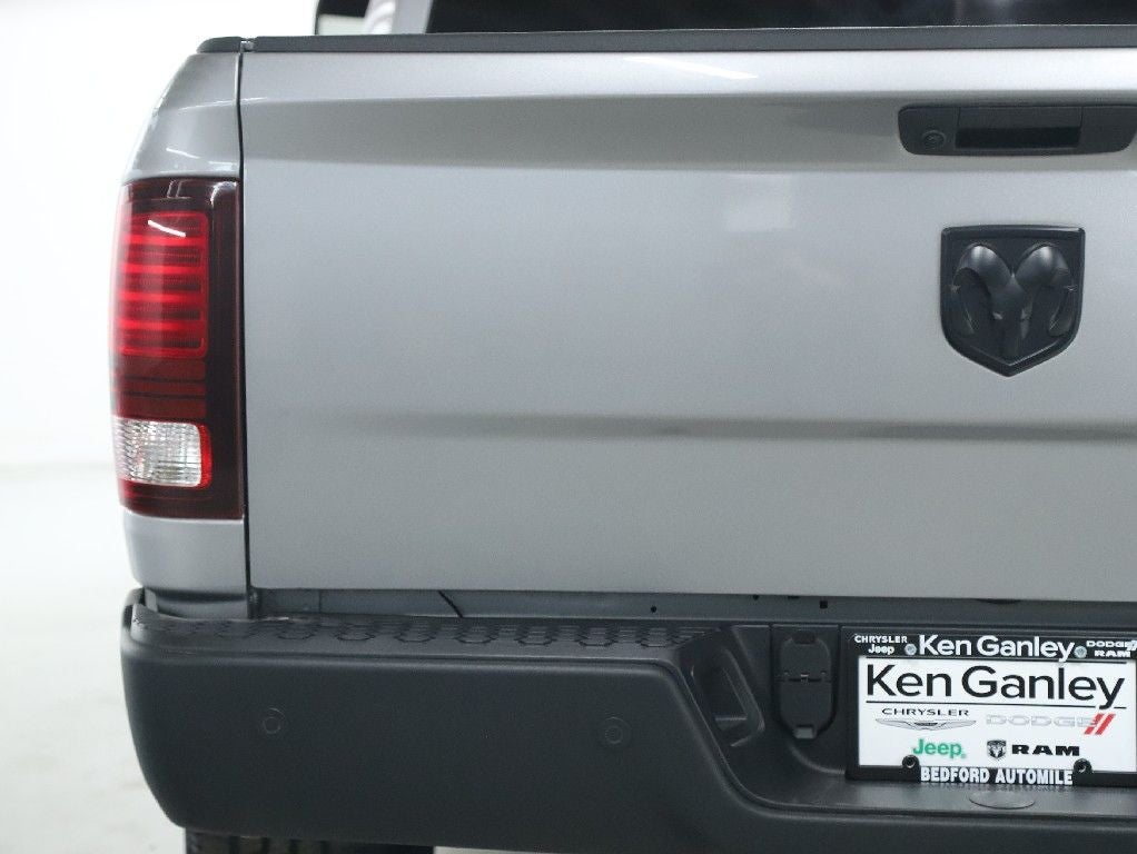 2024 RAM 1500 Classic Warlock Crew Cab 4x4 5'7' Box