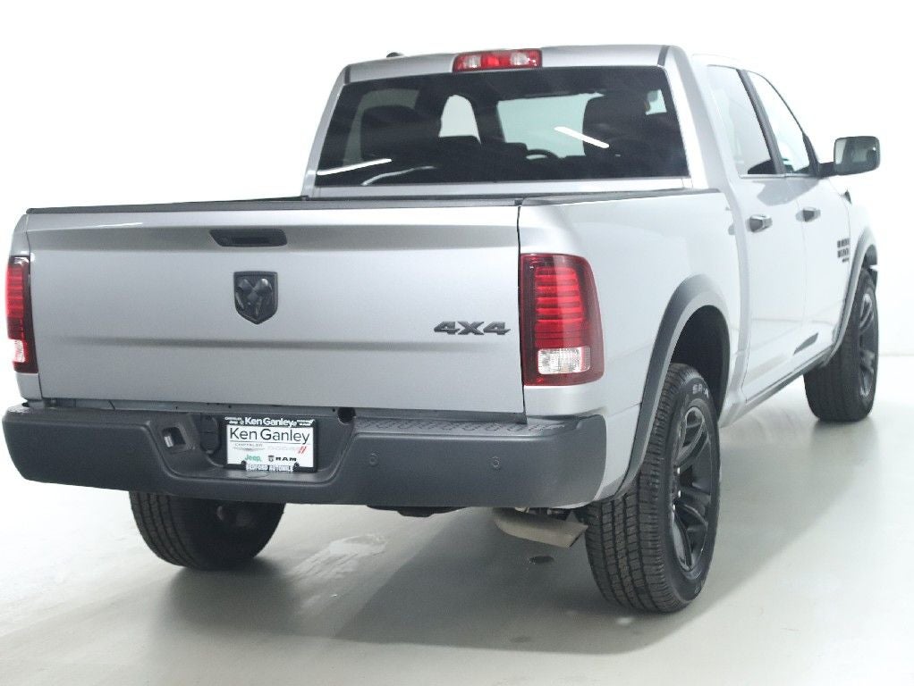 2024 RAM 1500 Classic Warlock Crew Cab 4x4 5'7' Box