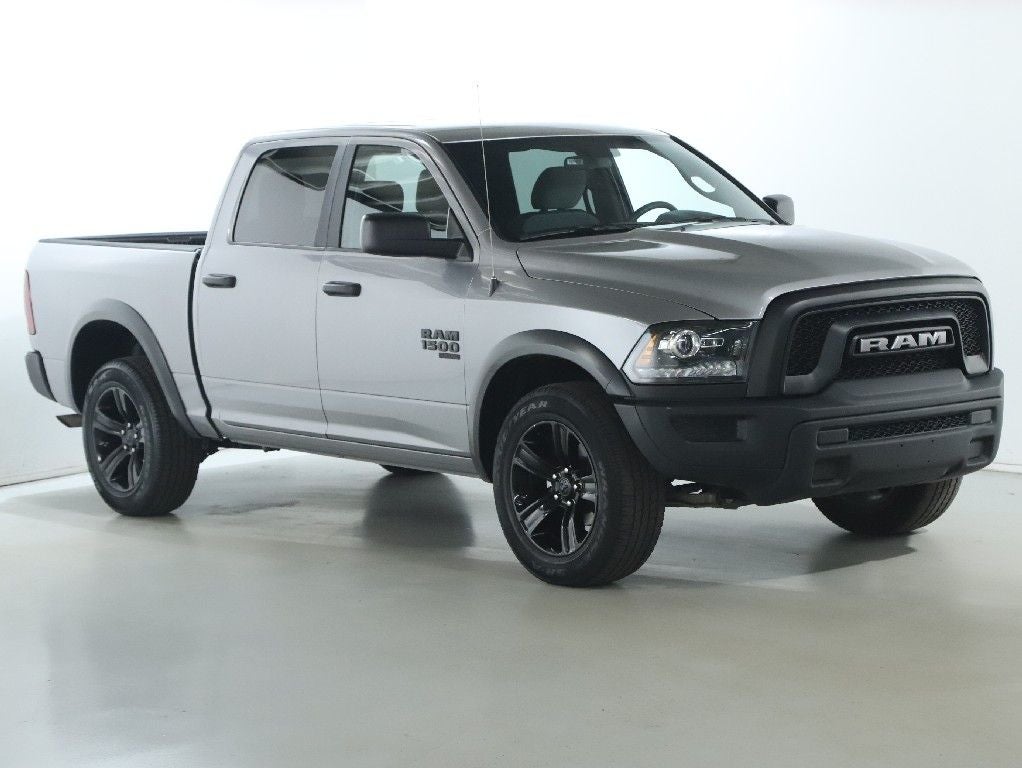 2024 RAM 1500 Classic Warlock Crew Cab 4x4 5'7' Box