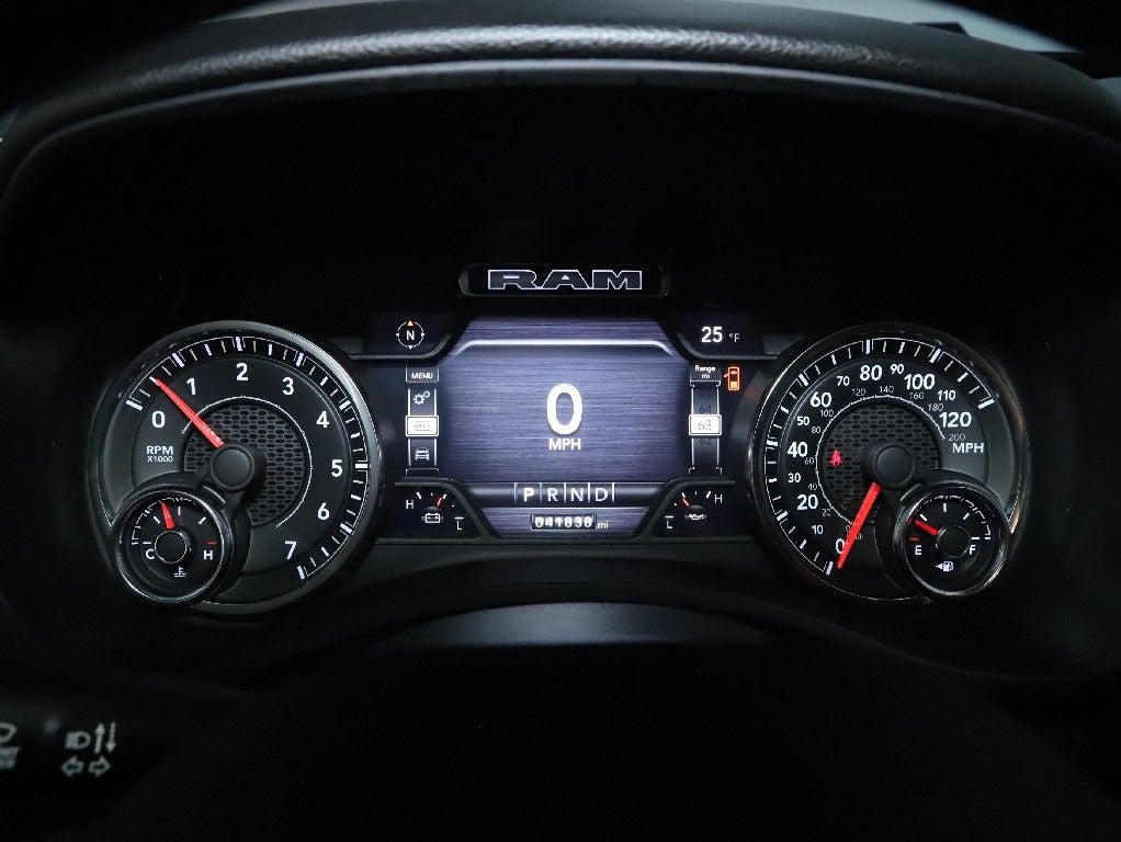 2023 RAM 1500 Big Horn Quad Cab 4x4 6'4' Box