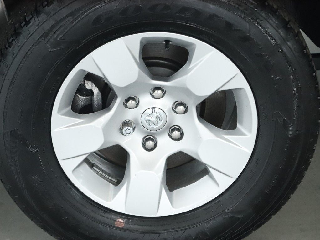 2022 RAM 1500 Big Horn Quad Cab 4x4 6'4' Box