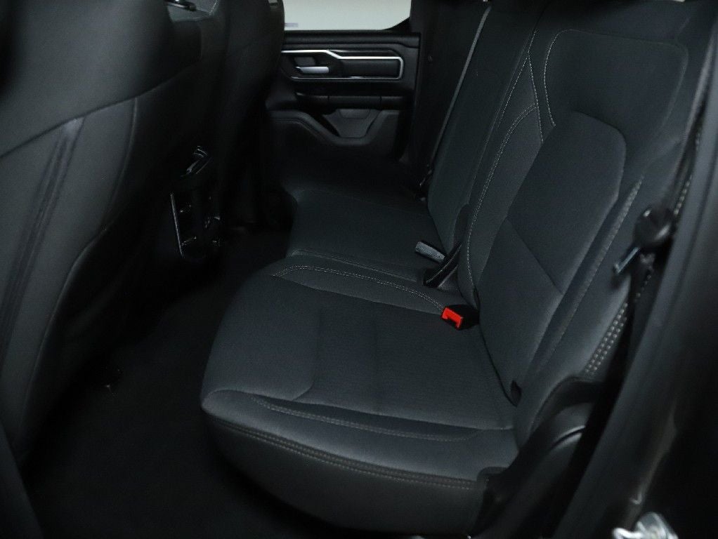 2022 RAM 1500 Big Horn Quad Cab 4x4 6'4' Box