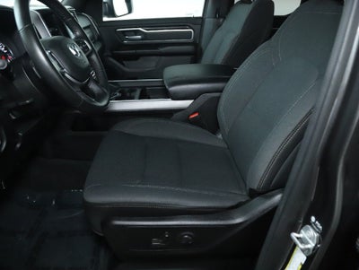 2022 RAM 1500 Big Horn Quad Cab 4x4 6'4' Box