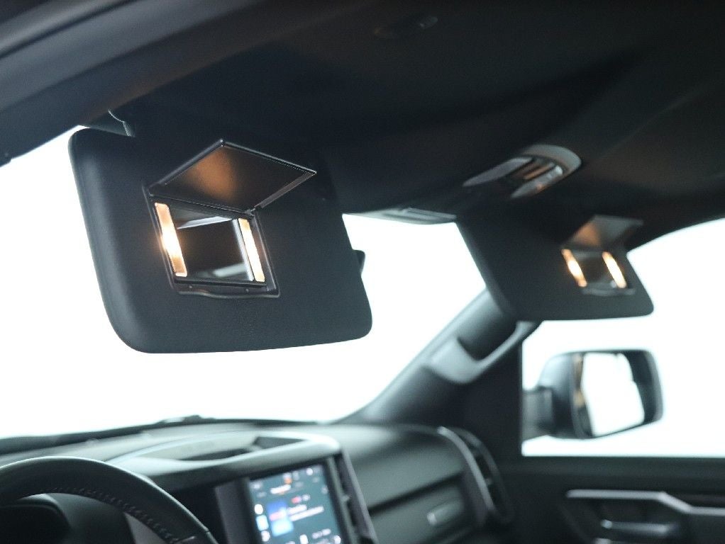 2022 RAM 1500 Big Horn Quad Cab 4x4 6'4' Box