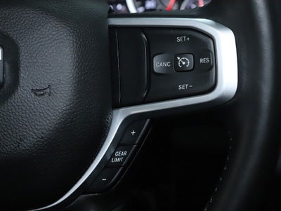 2022 RAM 1500 Big Horn Quad Cab 4x4 6'4' Box