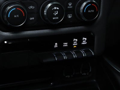 2022 RAM 1500 Big Horn Quad Cab 4x4 6'4' Box