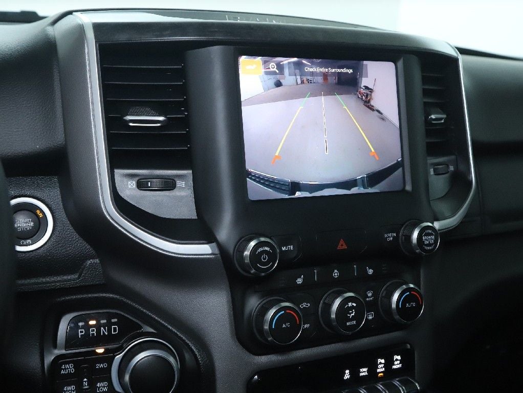 2022 RAM 1500 Big Horn Quad Cab 4x4 6'4' Box