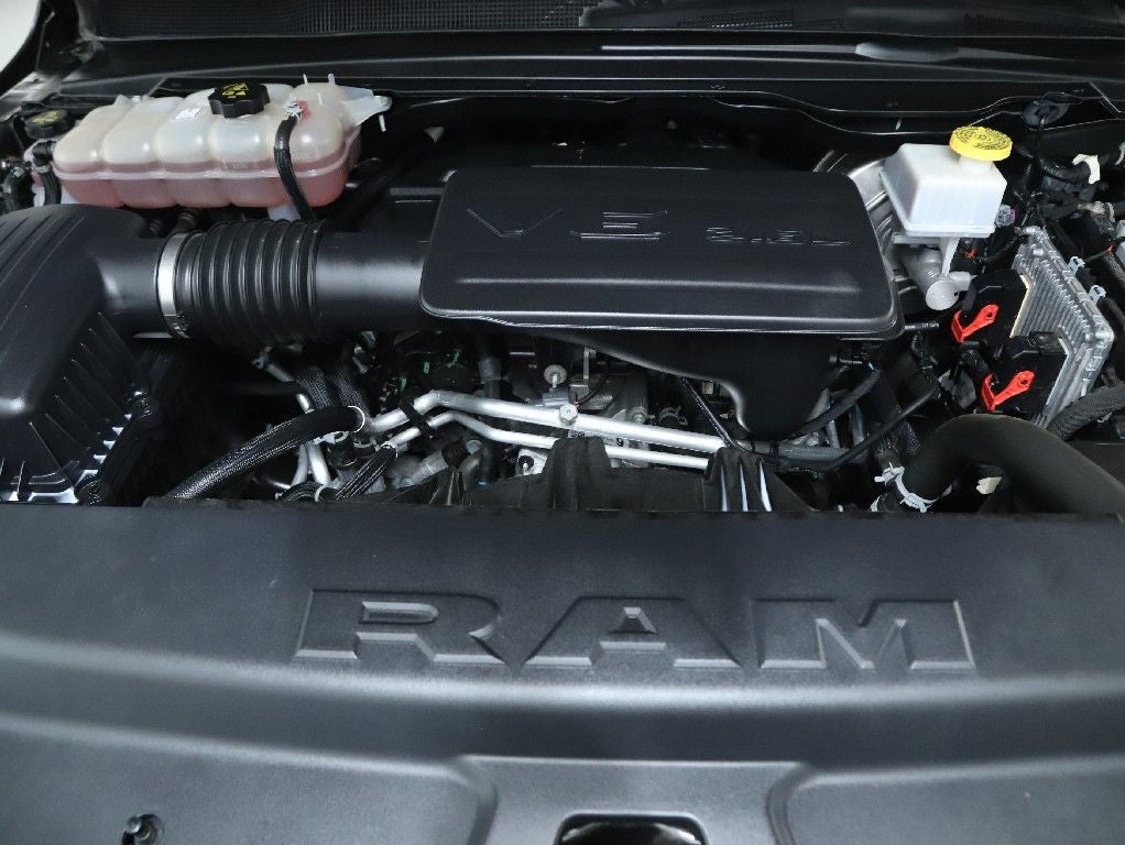 2022 RAM 1500 Big Horn Quad Cab 4x4 6'4' Box