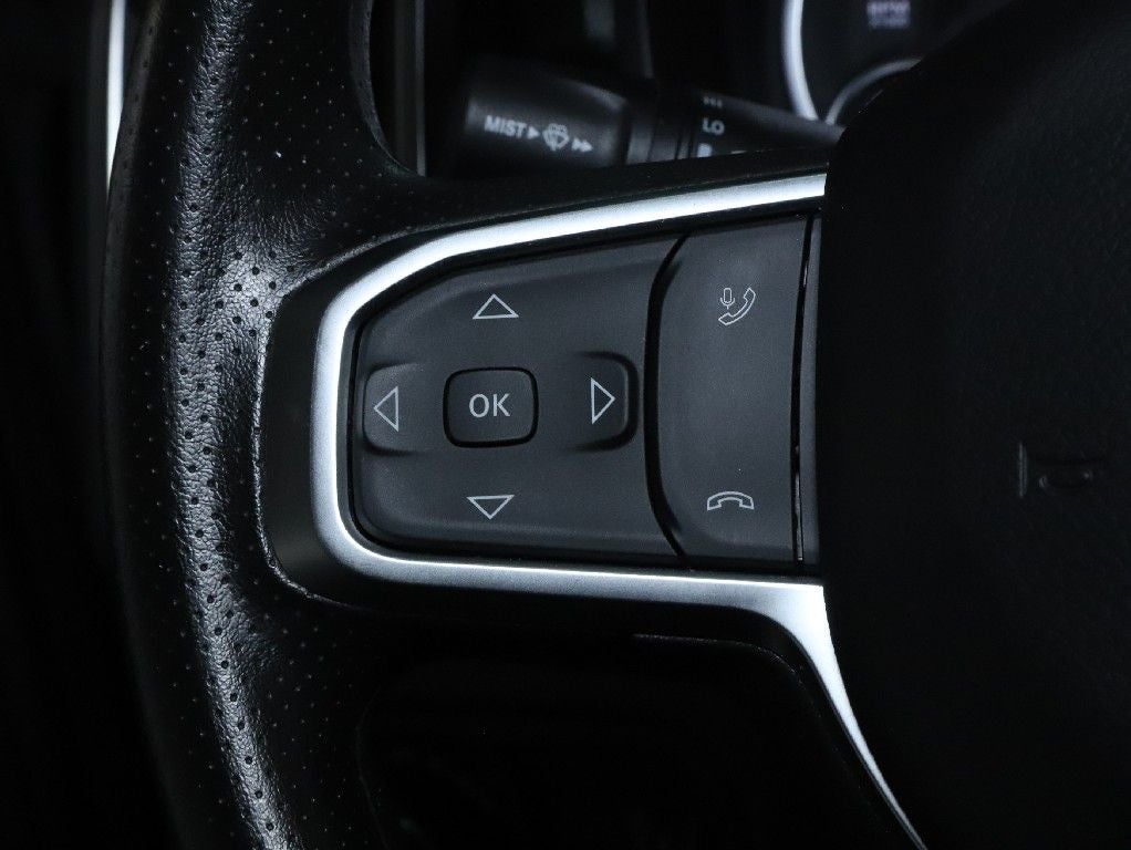 2025 RAM 1500 Big Horn Crew Cab 4x4 5'7' Box