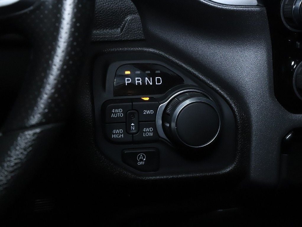 2025 RAM 1500 Big Horn Crew Cab 4x4 5'7' Box