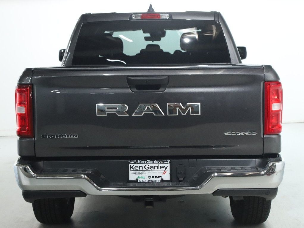 2025 RAM 1500 Big Horn Crew Cab 4x4 5'7' Box