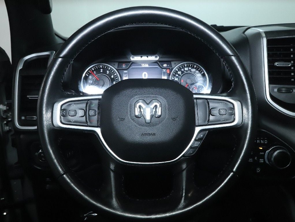 2022 RAM 1500 Big Horn Crew Cab 4x4 5'7' Box