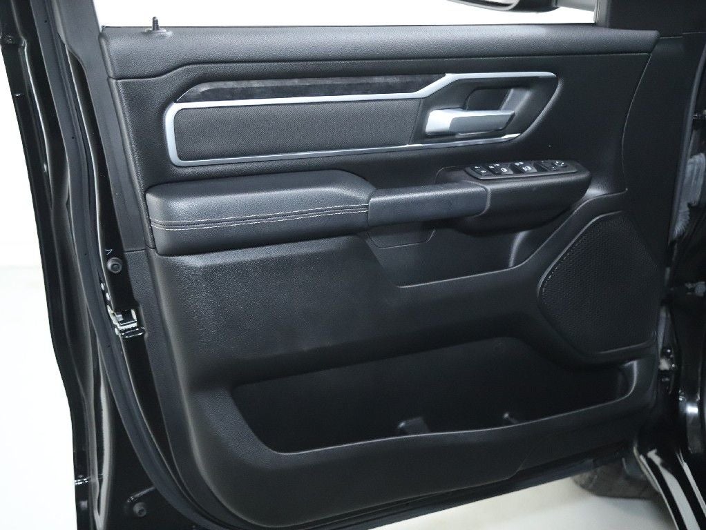 2024 RAM 1500 Big Horn Crew Cab 4x4 5'7' Box