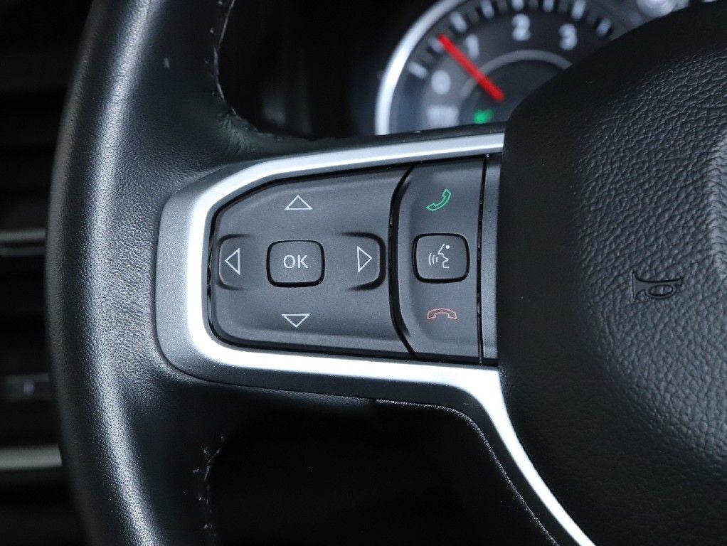 2024 RAM 1500 Big Horn Crew Cab 4x4 5'7' Box