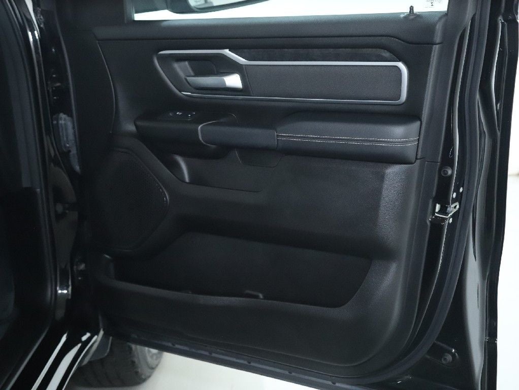 2024 RAM 1500 Big Horn Crew Cab 4x4 5'7' Box