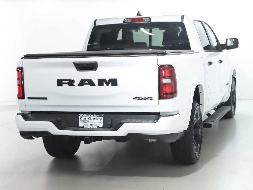 2025 RAM 1500 Big Horn Crew Cab 4x4 5'7' Box