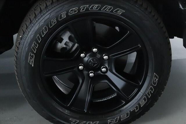 2020 RAM 1500 Big Horn Crew Cab 4x4 5'7' Box