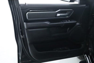 2020 RAM 1500 Big Horn Crew Cab 4x4 5'7' Box