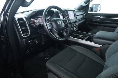 2020 RAM 1500 Big Horn Crew Cab 4x4 5'7' Box