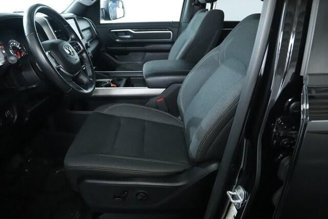 2020 RAM 1500 Big Horn Crew Cab 4x4 5'7' Box