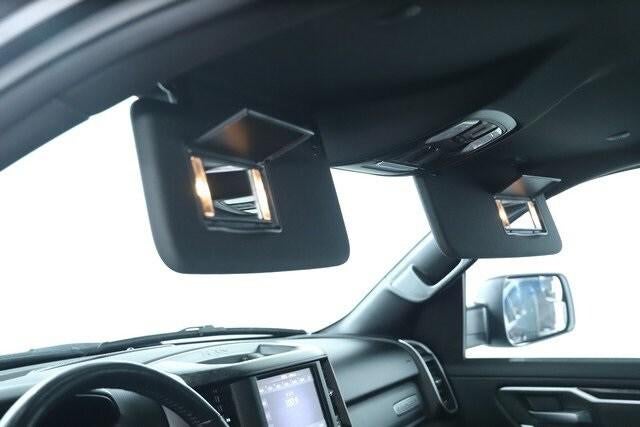 2020 RAM 1500 Big Horn Crew Cab 4x4 5'7' Box