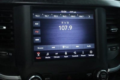 2020 RAM 1500 Big Horn Crew Cab 4x4 5'7' Box