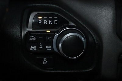 2020 RAM 1500 Big Horn Crew Cab 4x4 5'7' Box